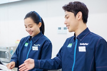315089380